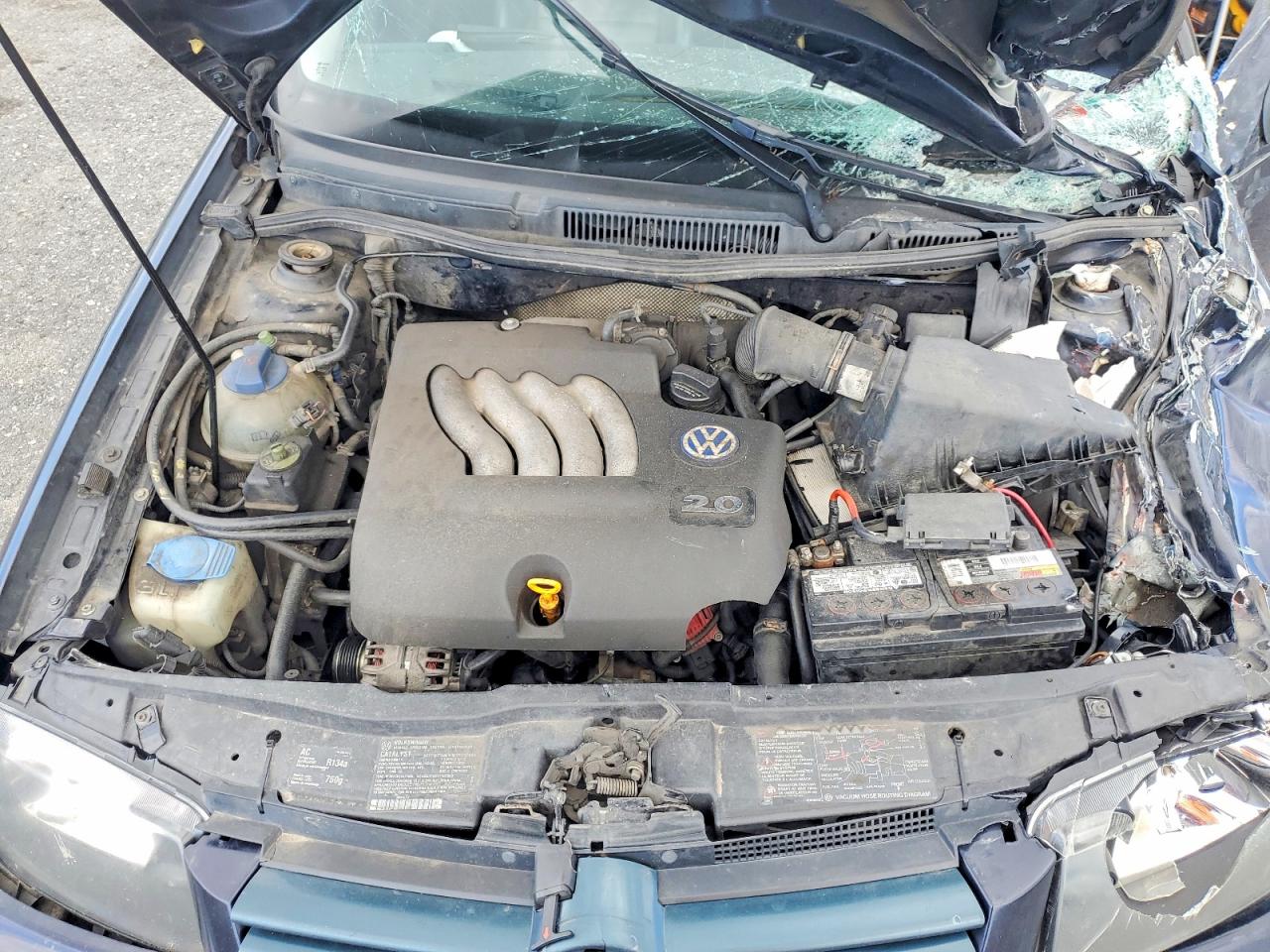 2000 Volkswagen Jetta Gls Blue vin: 3VWSC29M4YM104742