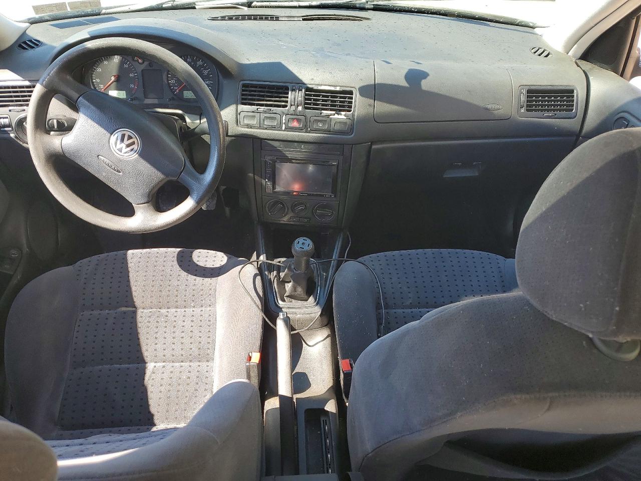 2000 Volkswagen Jetta Gls White vin: 3VWSC29M6YM094442