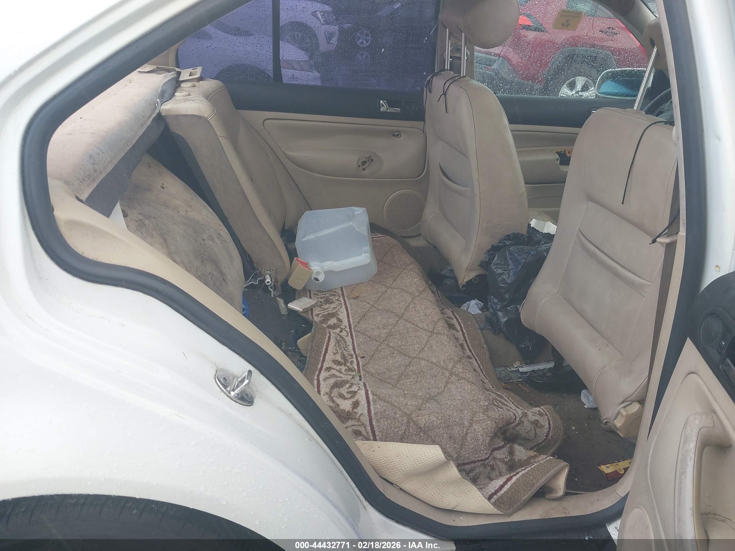 2000 Volkswagen Jetta Gls White vin: 3VWSC29M6YM170306