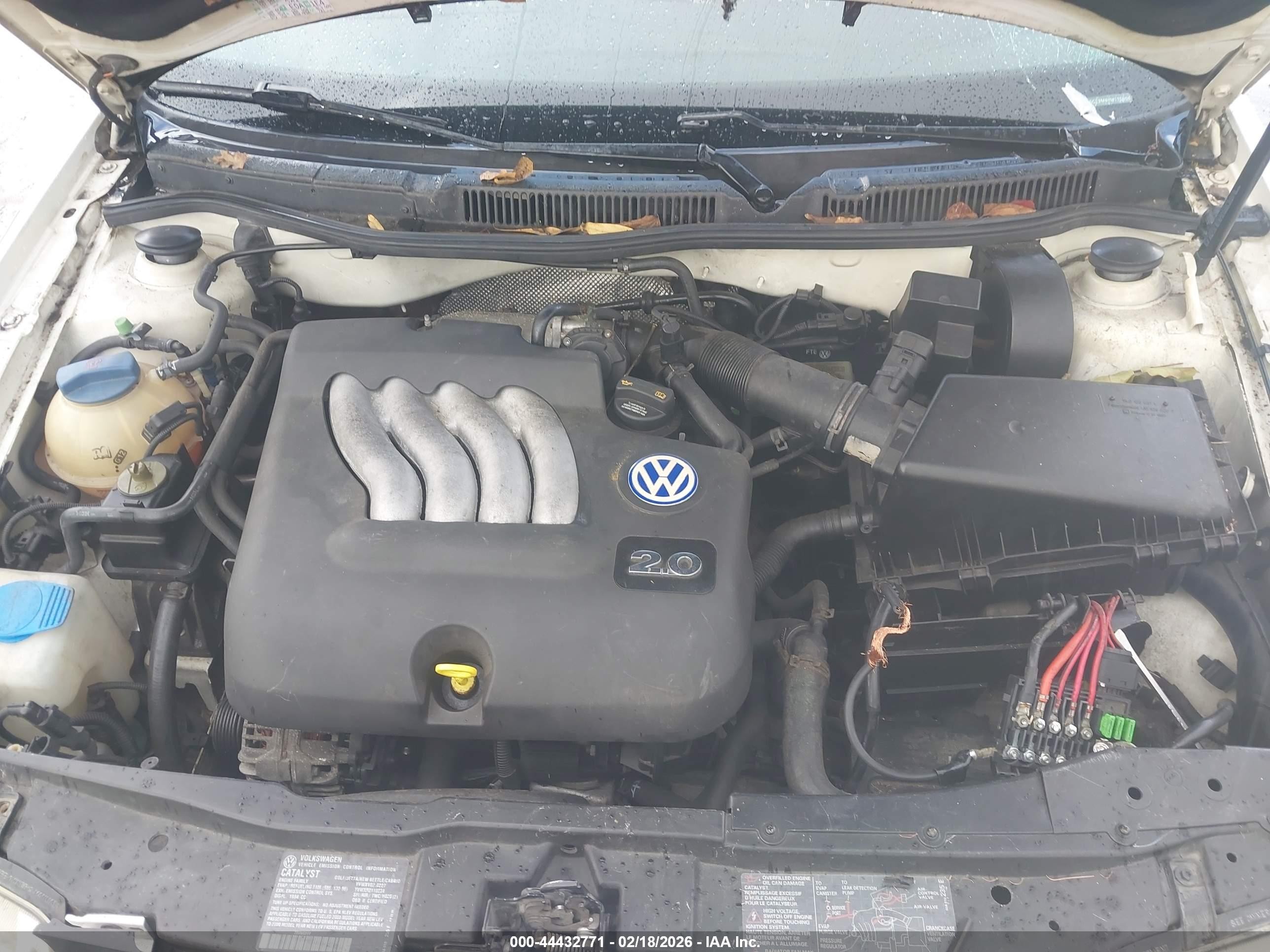 2000 Volkswagen Jetta Gls White vin: 3VWSC29M6YM170306
