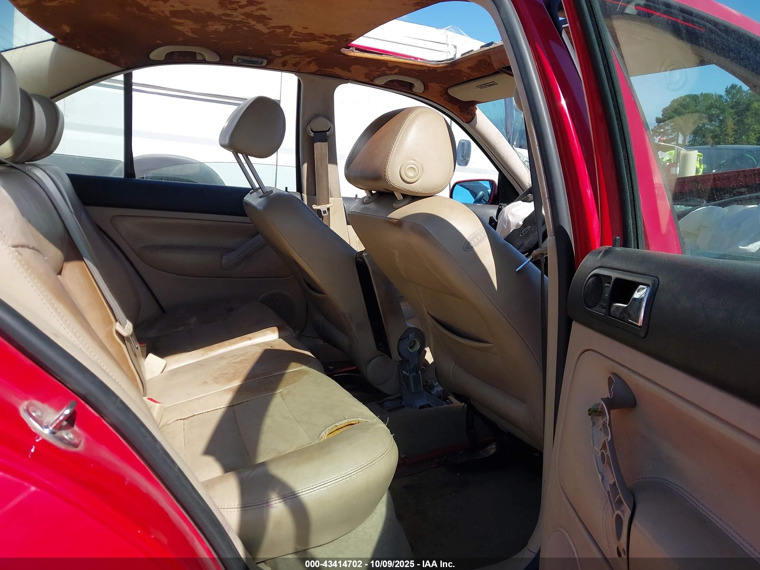 2000 Volkswagen Jetta Gls Красный vin: 3VWSC29M7YM120711