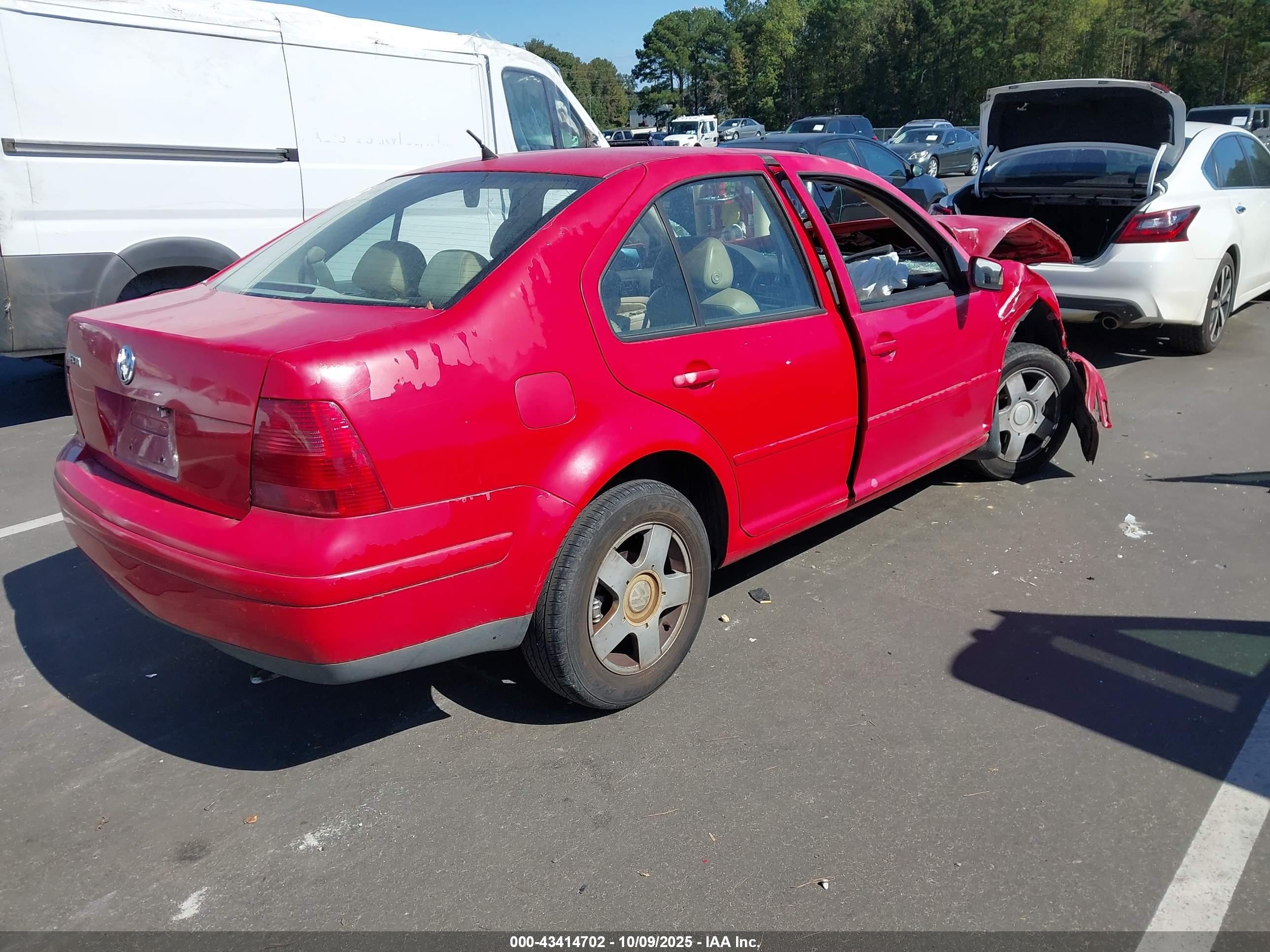 2000 Volkswagen Jetta Gls Красный vin: 3VWSC29M7YM120711