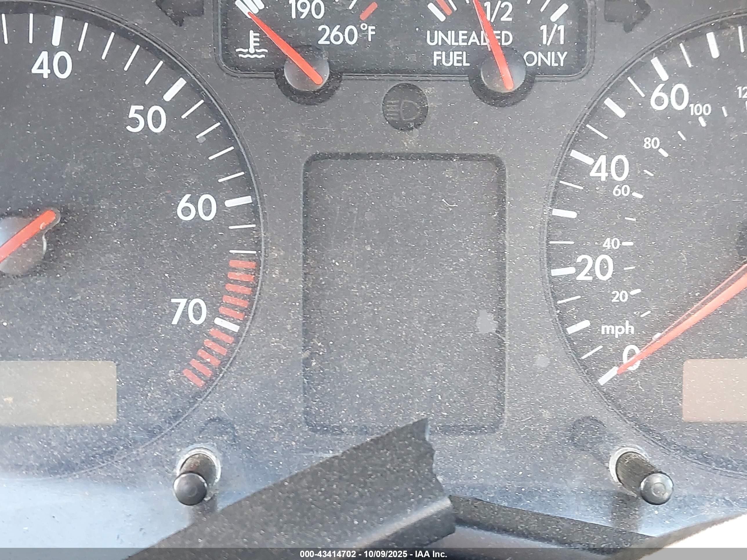 2000 Volkswagen Jetta Gls Красный vin: 3VWSC29M7YM120711