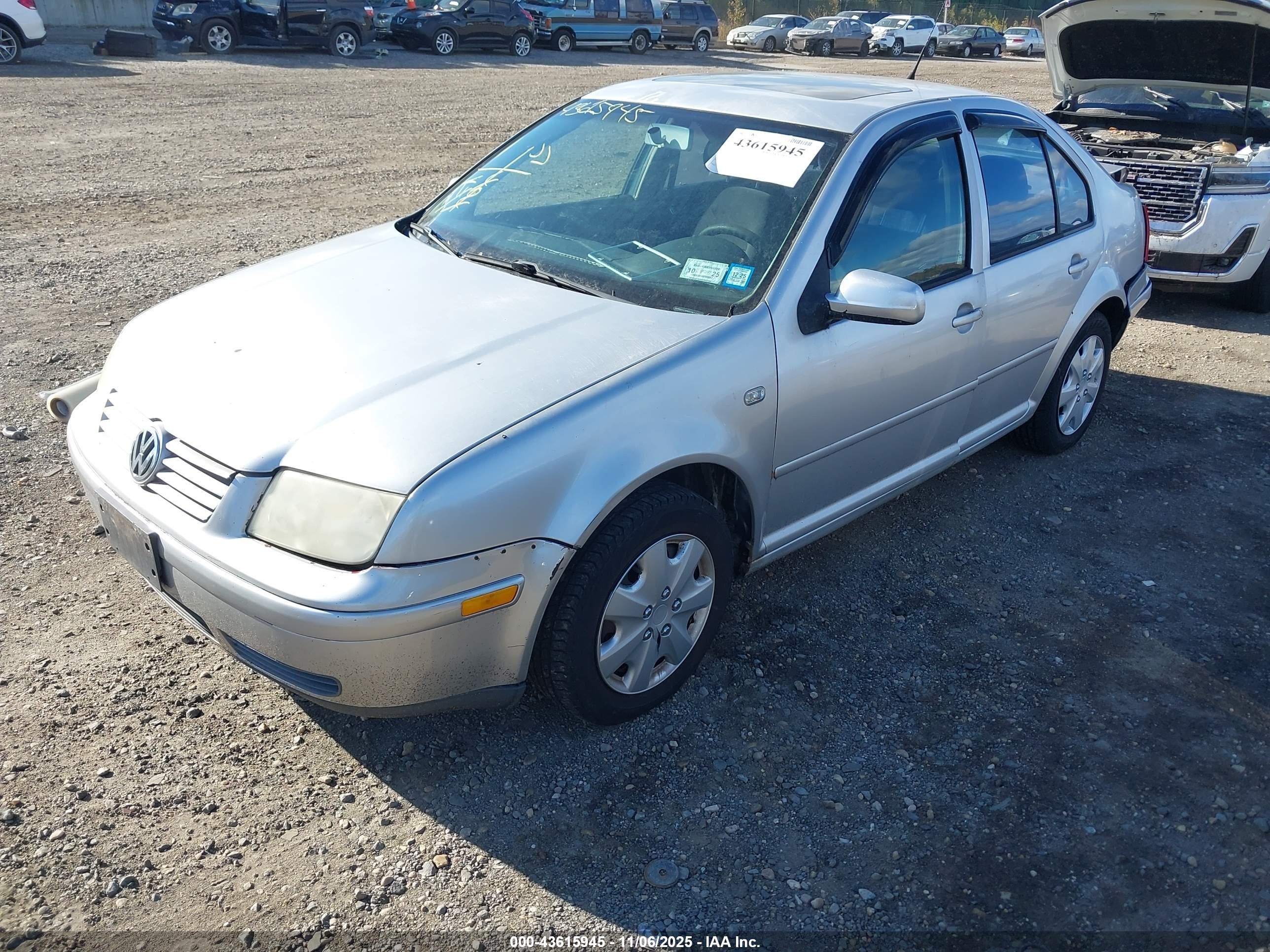 2000 Volkswagen Jetta Gls Silver vin: 3VWSC29M8YM149800