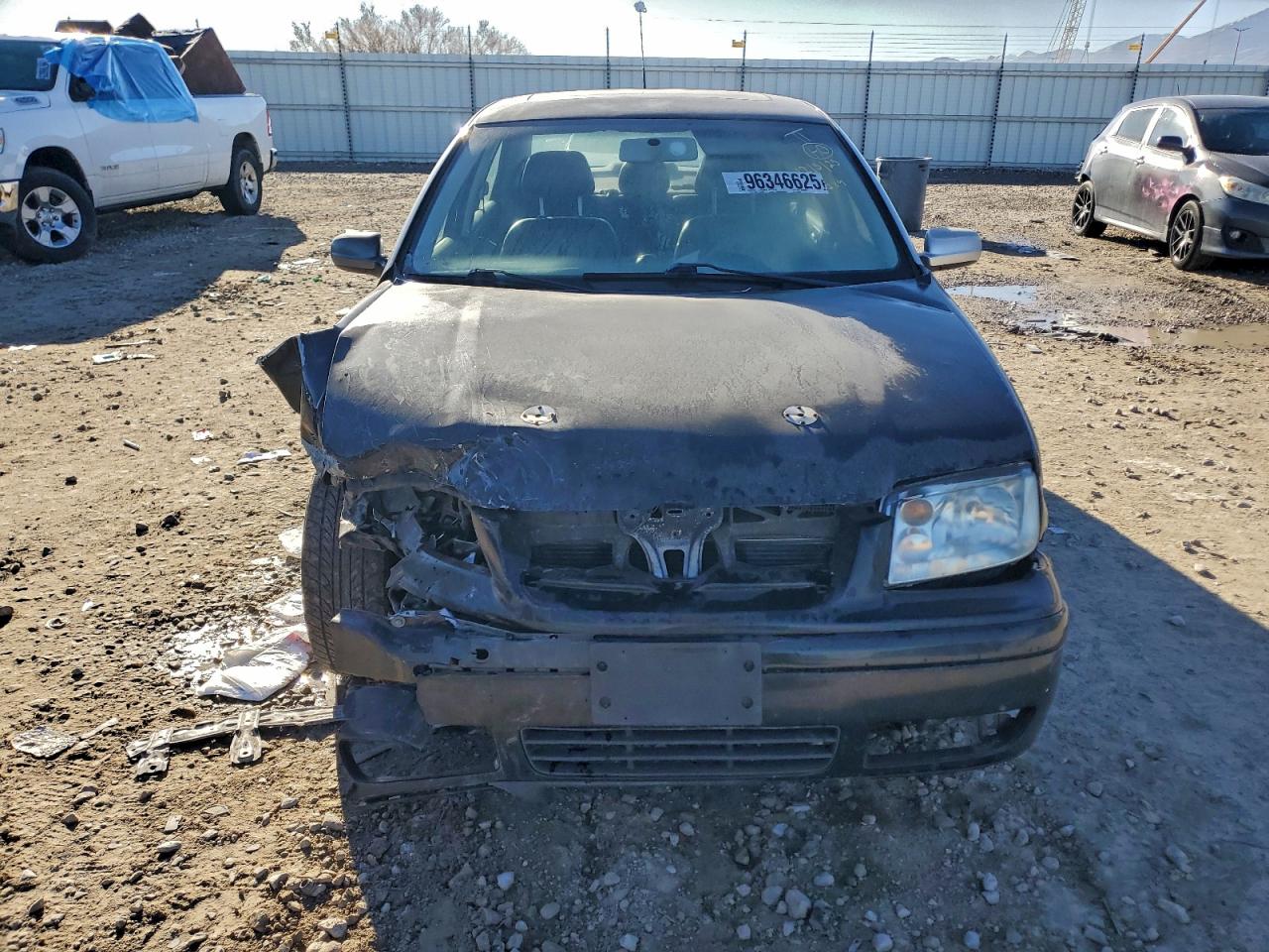 2000 Volkswagen Jetta Gls Черный vin: 3VWSC29M9YM014289