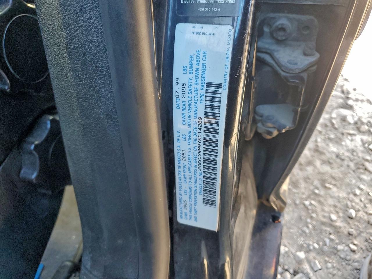 2000 Volkswagen Jetta Gls Черный vin: 3VWSC29M9YM014289
