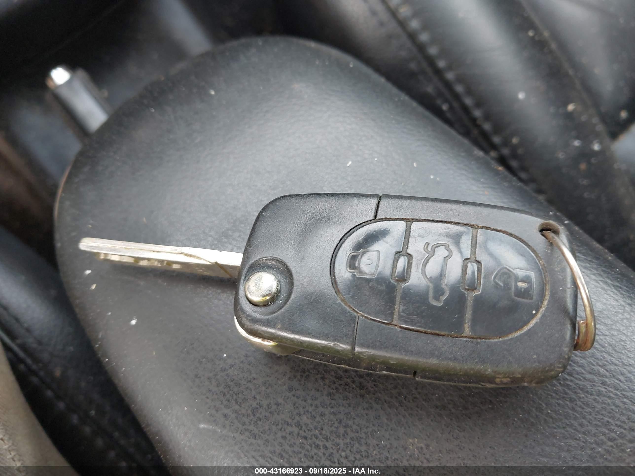 2000 Volkswagen Jetta Gls Black vin: 3VWSC29MXYM174066