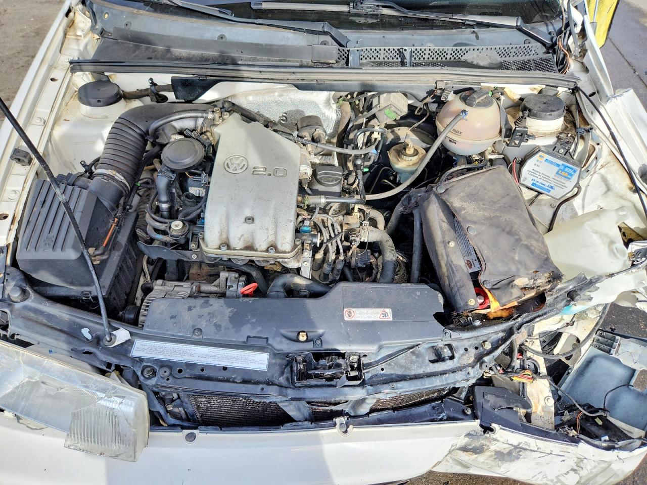 1995 Volkswagen Jetta Iii Gls White vin: 3VWSC81H4SM069094