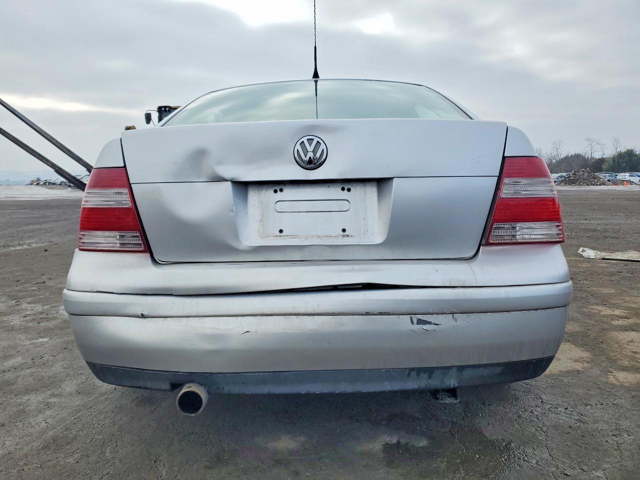 2000 Volkswagen Jetta Gls Серебряный vin: 3VWSD29MXYM149746