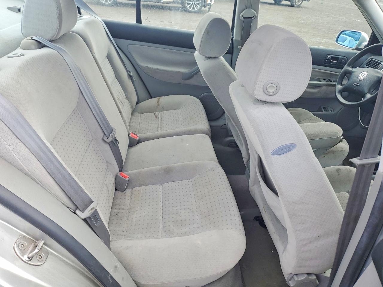 2000 Volkswagen Jetta Gls Серебряный vin: 3VWSD29MXYM149746