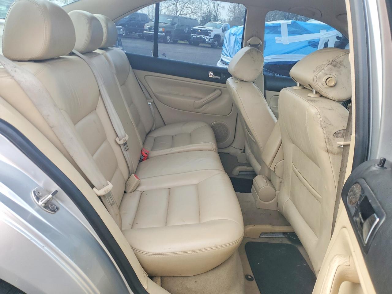 1999 Volkswagen Jetta Gls Silver vin: 3VWSE29M1XM053256