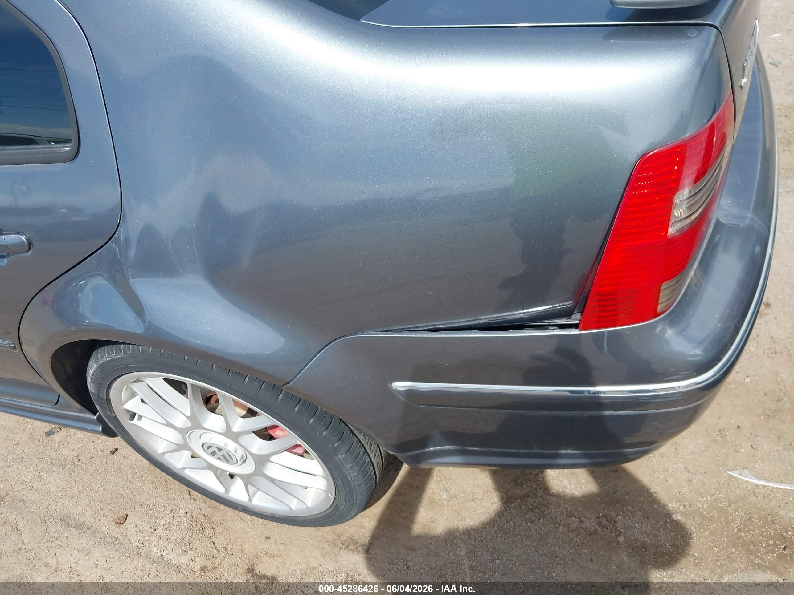 2004 Volkswagen Jetta Gls Серый vin: 3VWSE69M74M147516