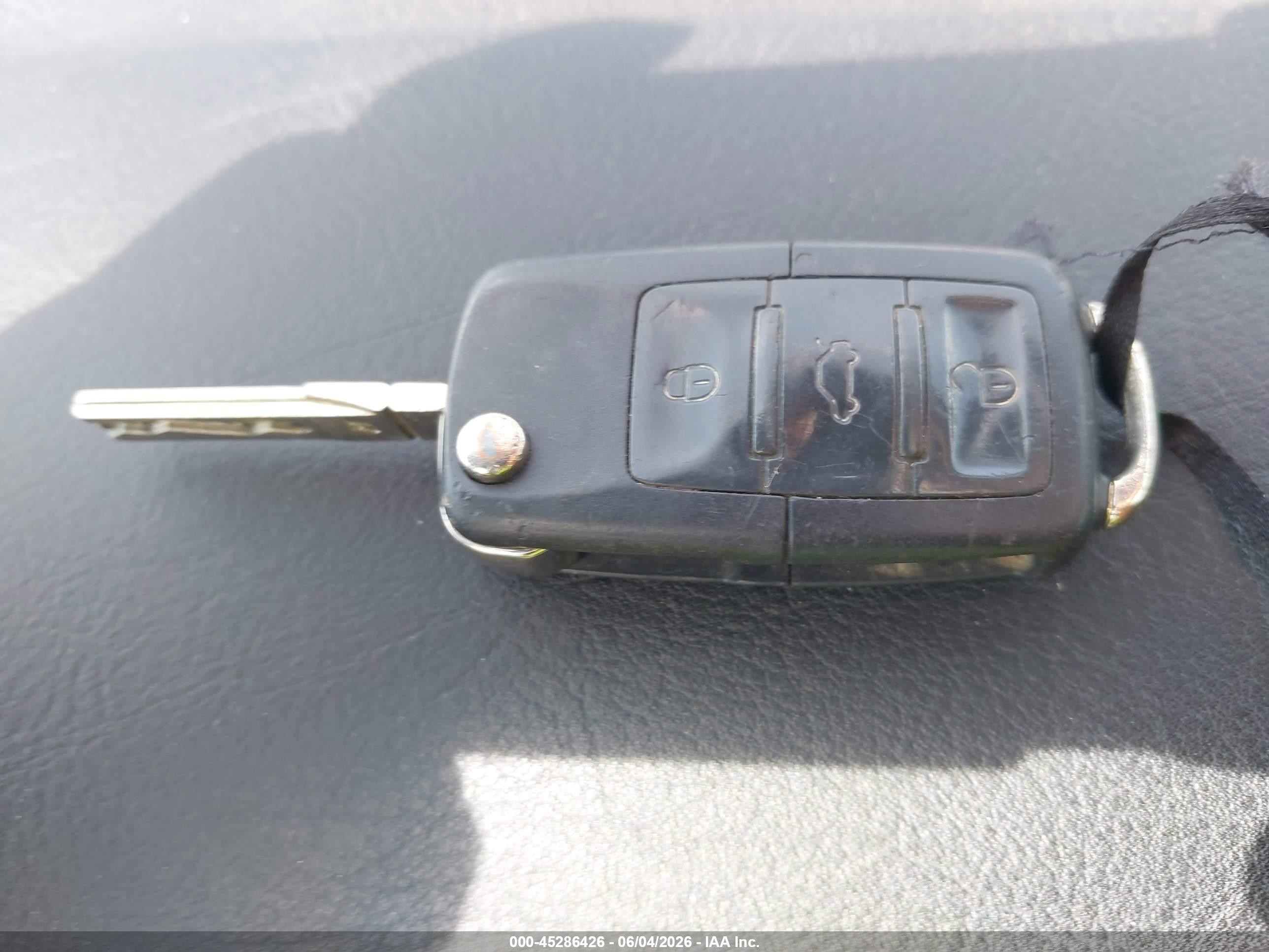 2004 Volkswagen Jetta Gls Серый vin: 3VWSE69M74M147516