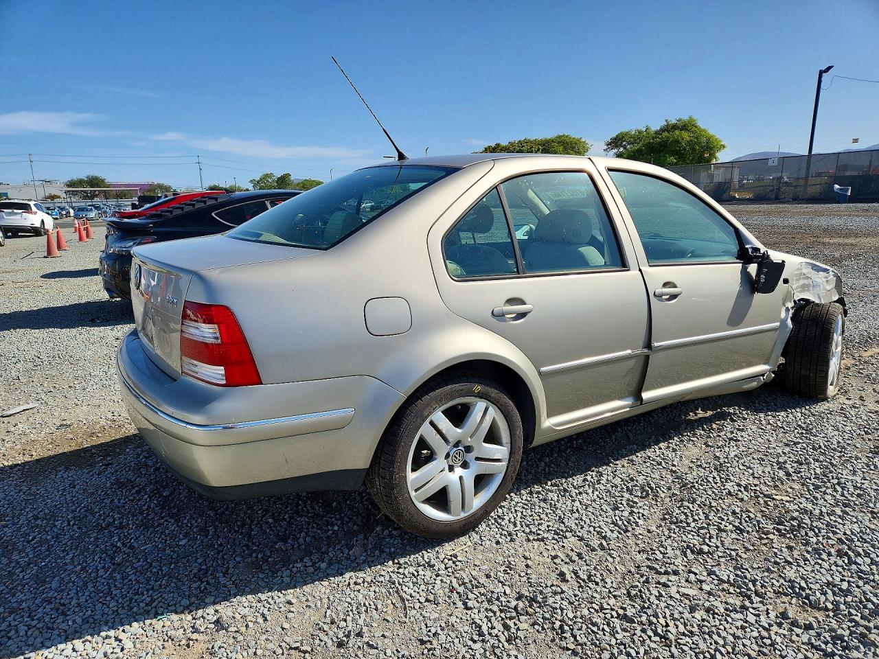 2004 Volkswagen Jetta Gls Tan vin: 3VWSE69M14M045239