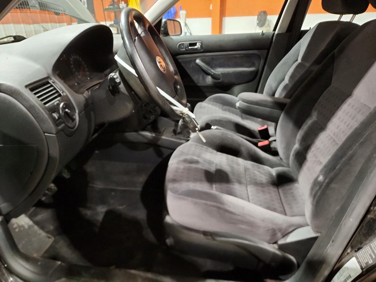 2002 Volkswagen Jetta Gls Black vin: 3VWSE69M72M171019