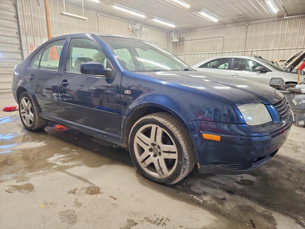 2002 Volkswagen Jetta Gls Blue vin: 3VWSE69M72M172722