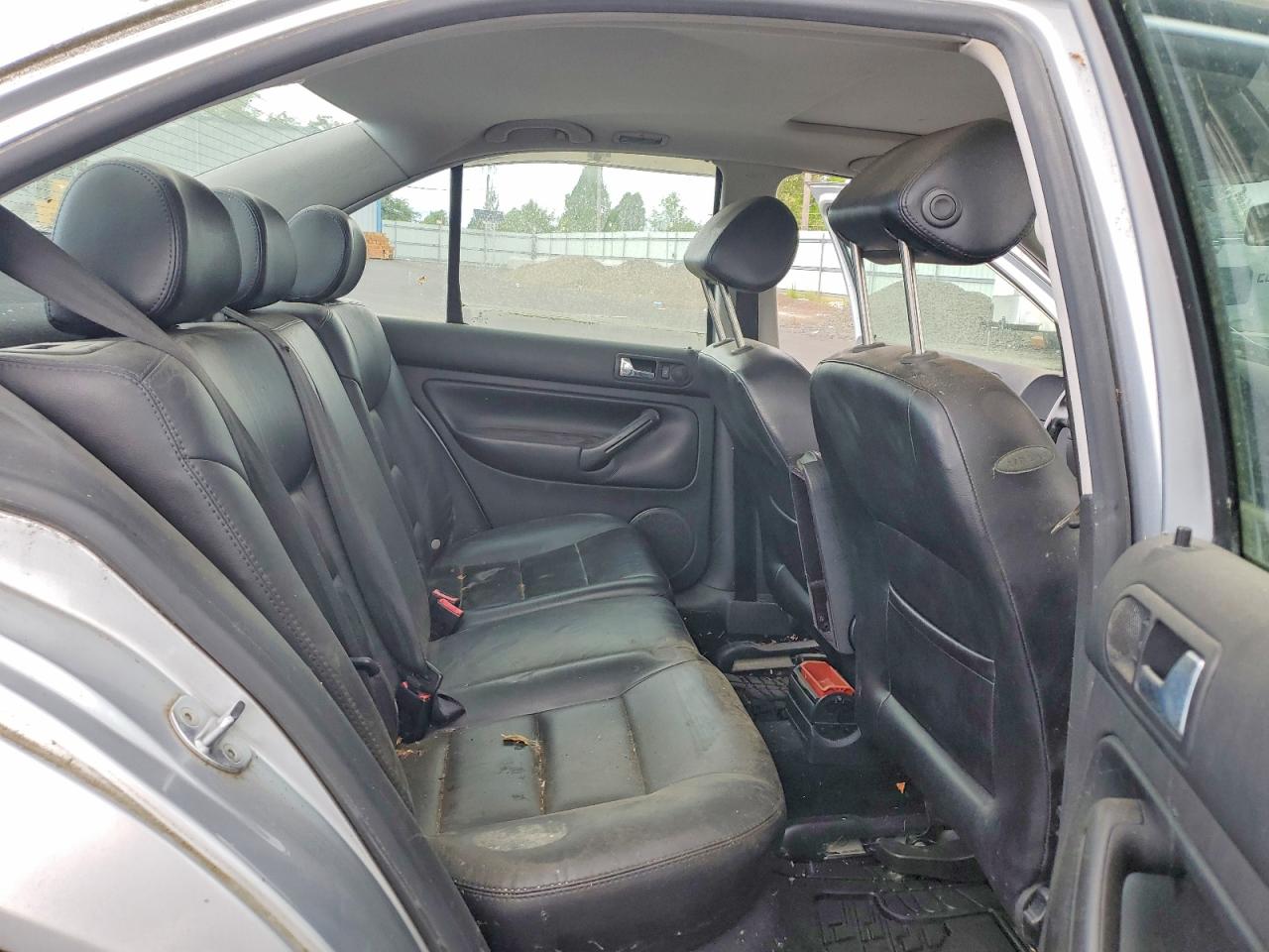 2002 Volkswagen Jetta Gls Серебряный vin: 3VWSE69M82M190596