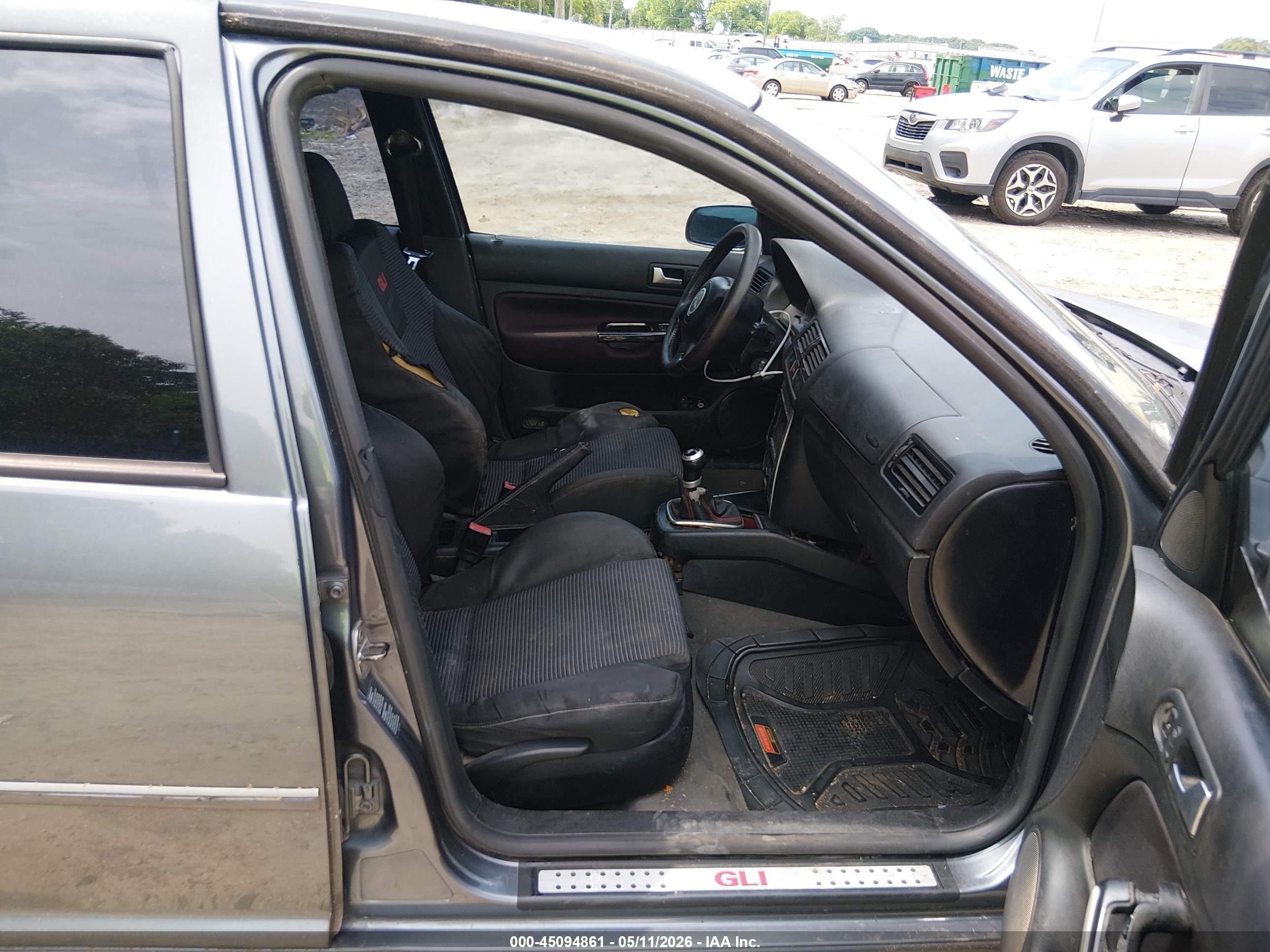 2004 Volkswagen Jetta Gli 1.8t Серый vin: 3VWSE69M84M144303