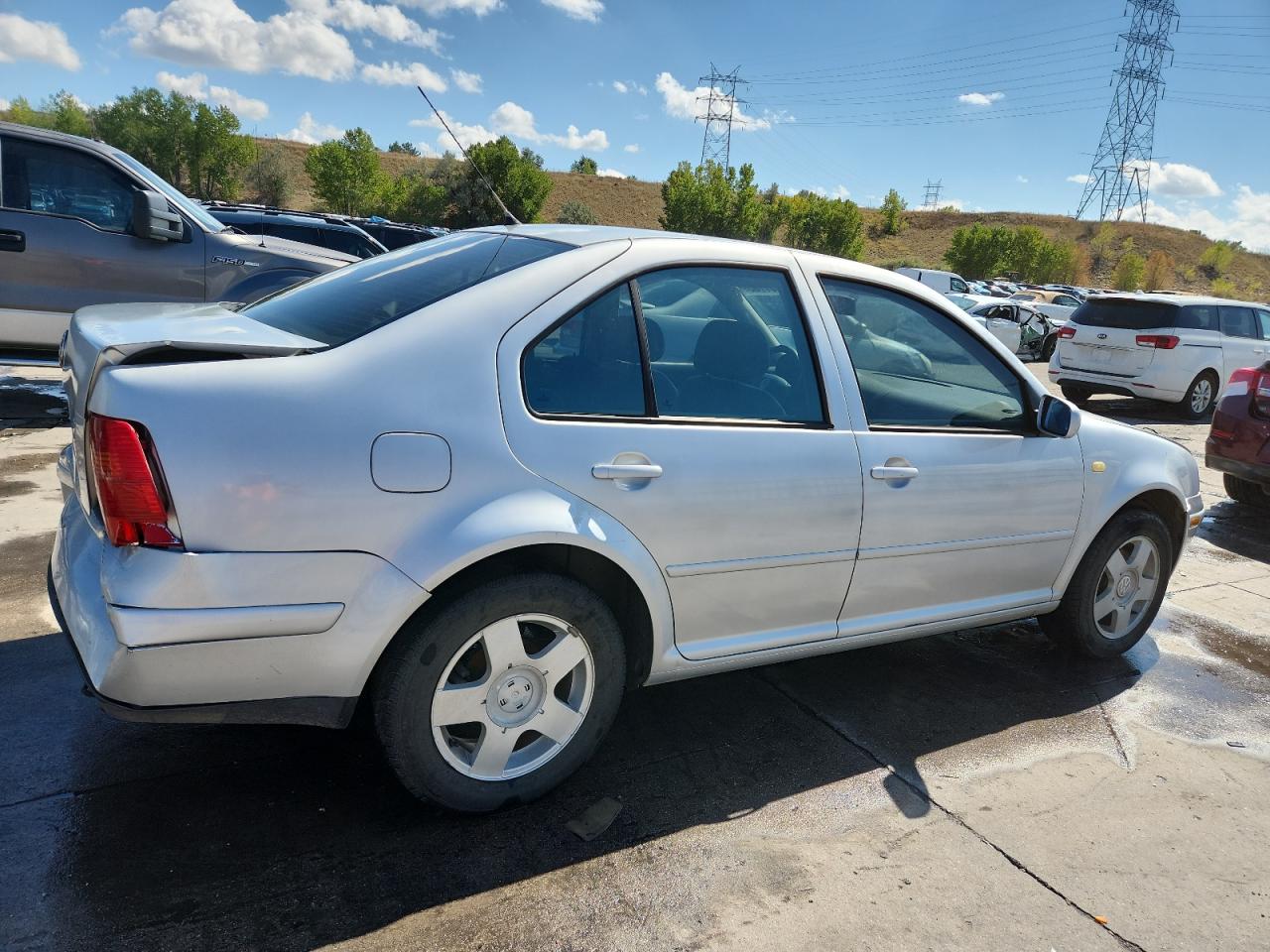2000 Volkswagen Jetta Gls Tdi Серебряный vin: 3VWSF29M0YM042439