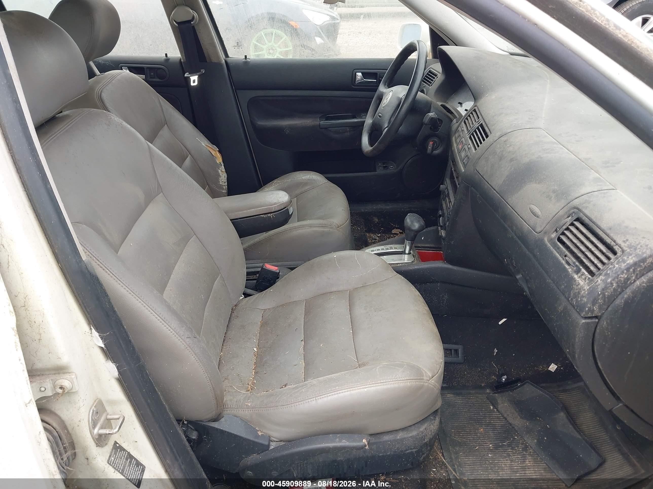 2000 Volkswagen Jetta Gls Tdi White vin: 3VWSF29M3YM039762