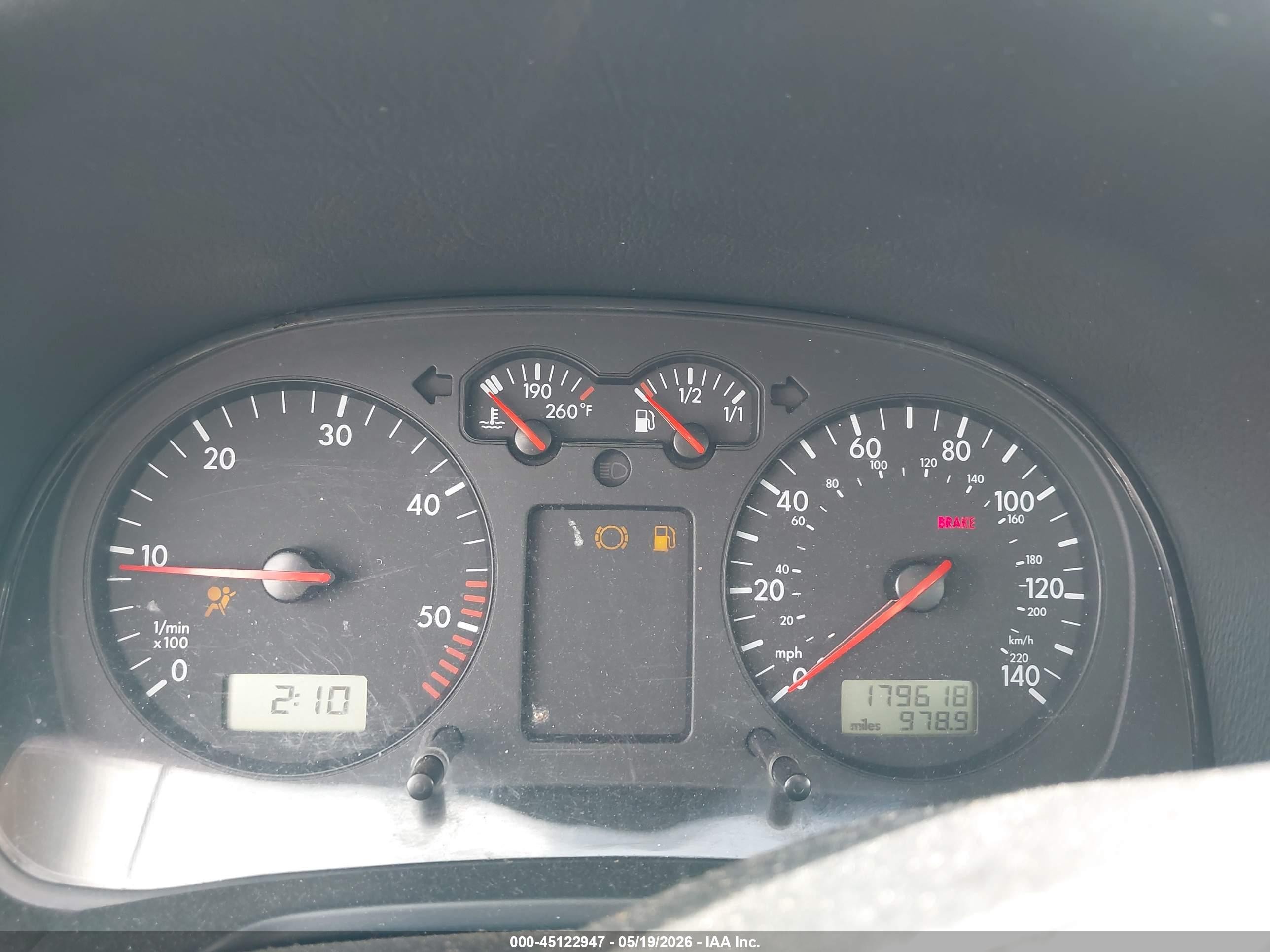 2000 Volkswagen Jetta Gls Tdi Red vin: 3VWSF29M5YM048043