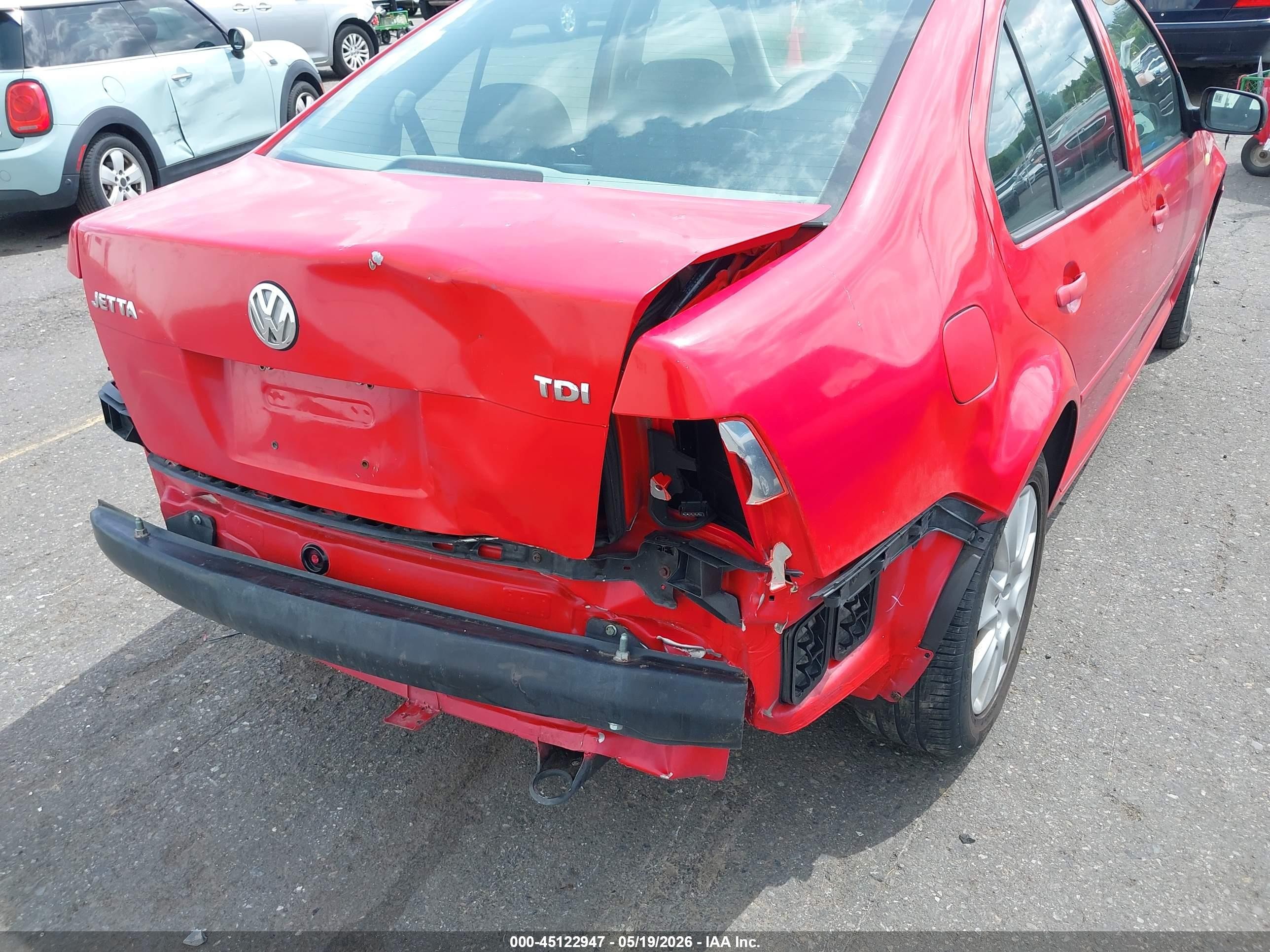 2000 Volkswagen Jetta Gls Tdi Red vin: 3VWSF29M5YM048043