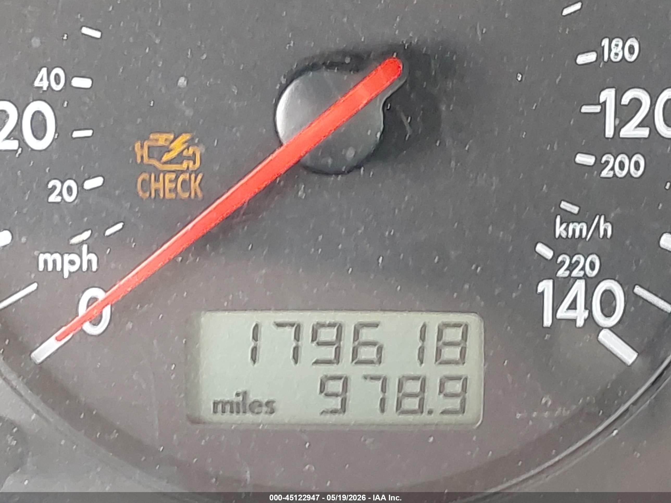 2000 Volkswagen Jetta Gls Tdi Red vin: 3VWSF29M5YM048043