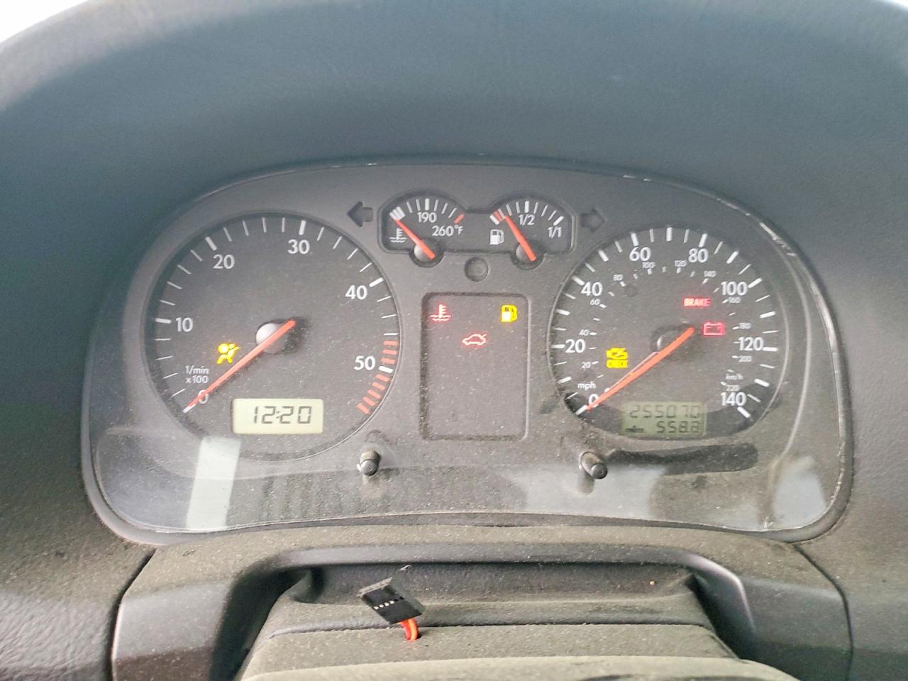 2000 Volkswagen Jetta Gls Tdi White vin: 3VWSF29M7YM059643