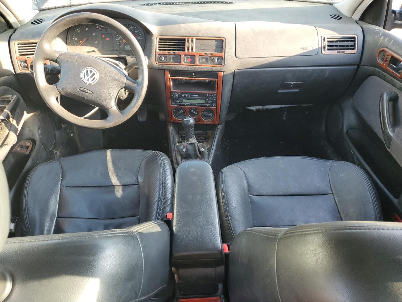 2000 Volkswagen Jetta Gls Tdi Blue vin: 3VWSF29M8YM117114