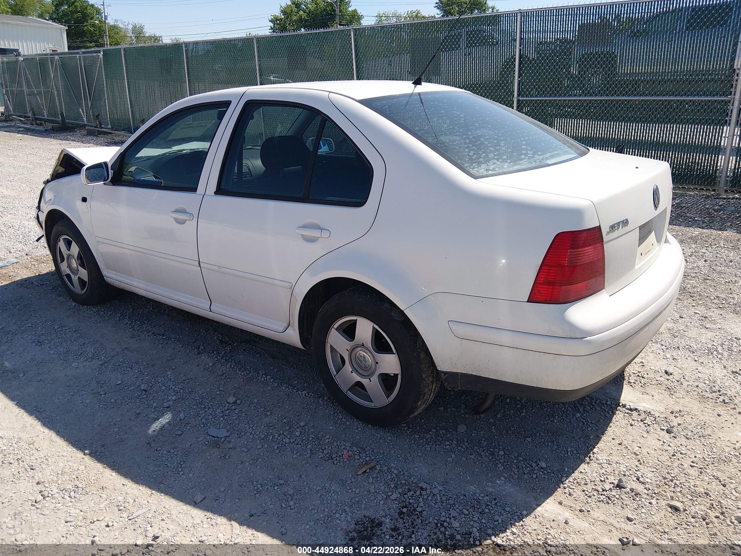 2000 Volkswagen Jetta Gls Tdi White vin: 3VWSF29M8YM129554