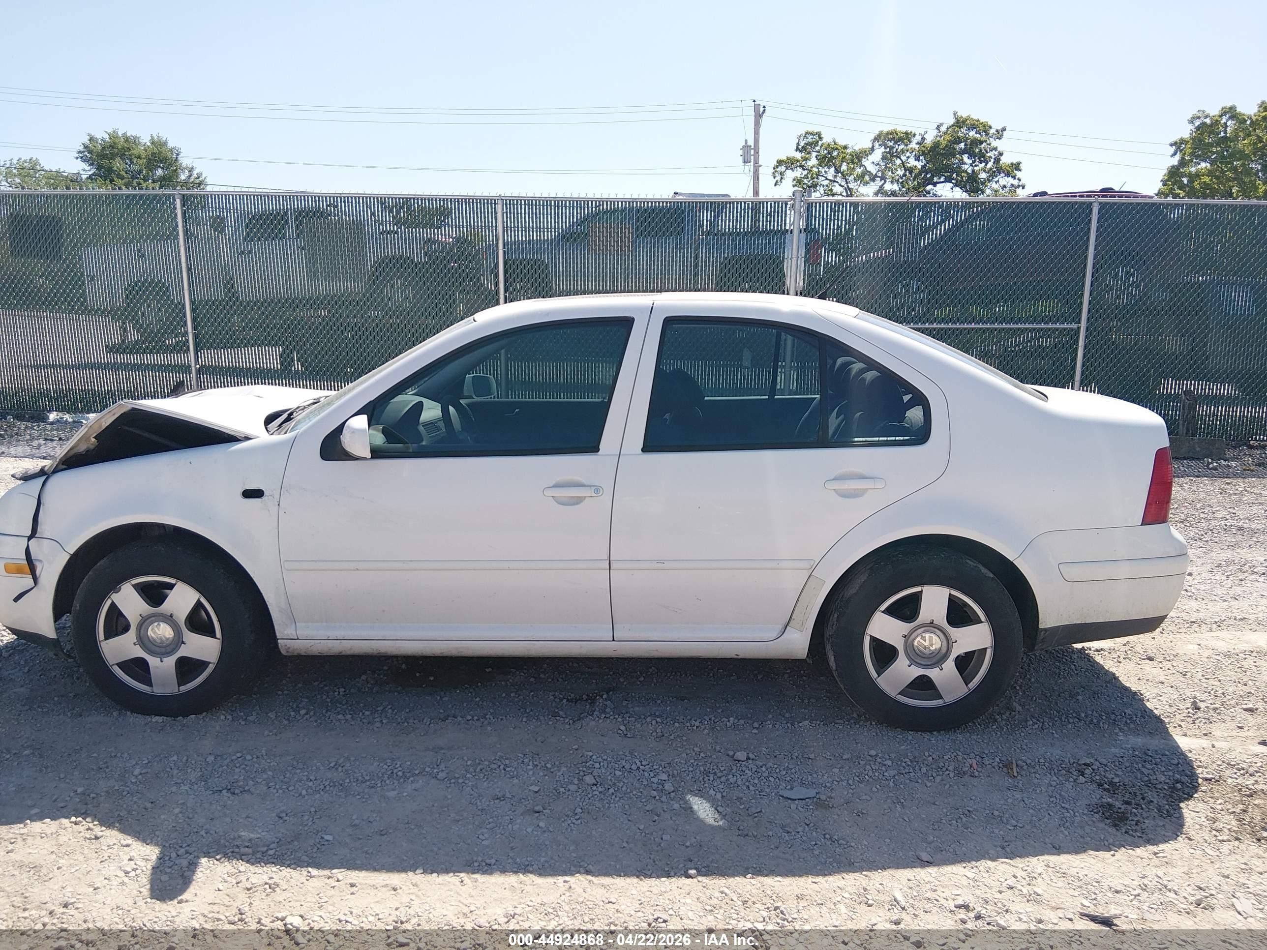 2000 Volkswagen Jetta Gls Tdi White vin: 3VWSF29M8YM129554