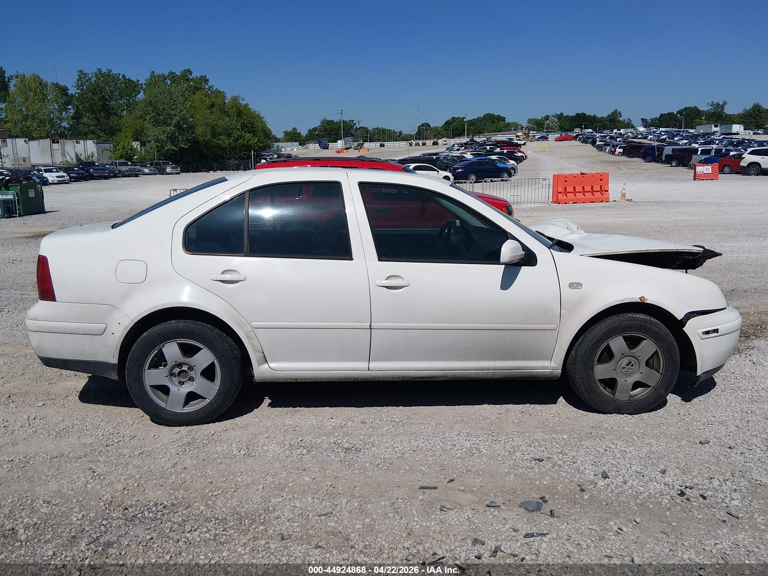 2000 Volkswagen Jetta Gls Tdi White vin: 3VWSF29M8YM129554