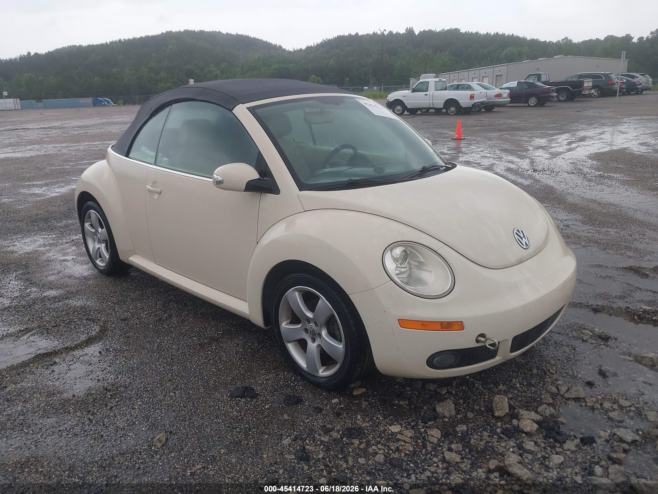 3VWSF31Y07M408001