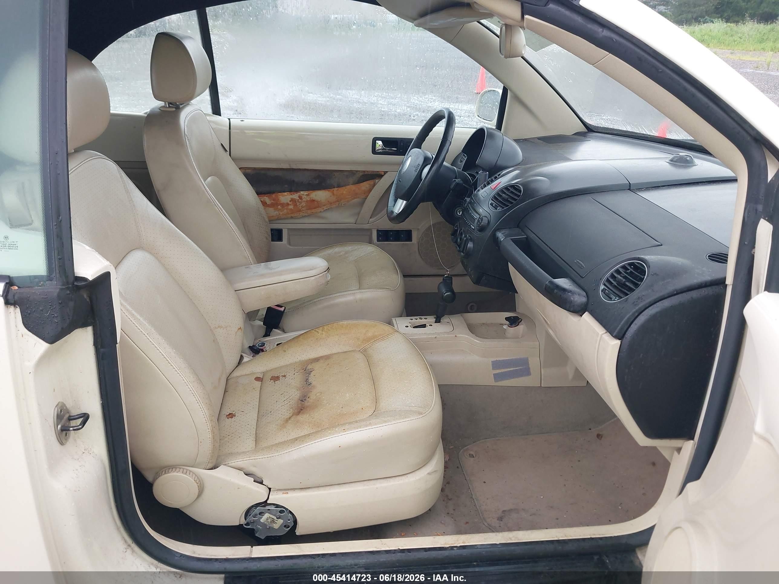 2007 Volkswagen New Beetle 2.5 Beige vin: 3VWSF31Y07M408001