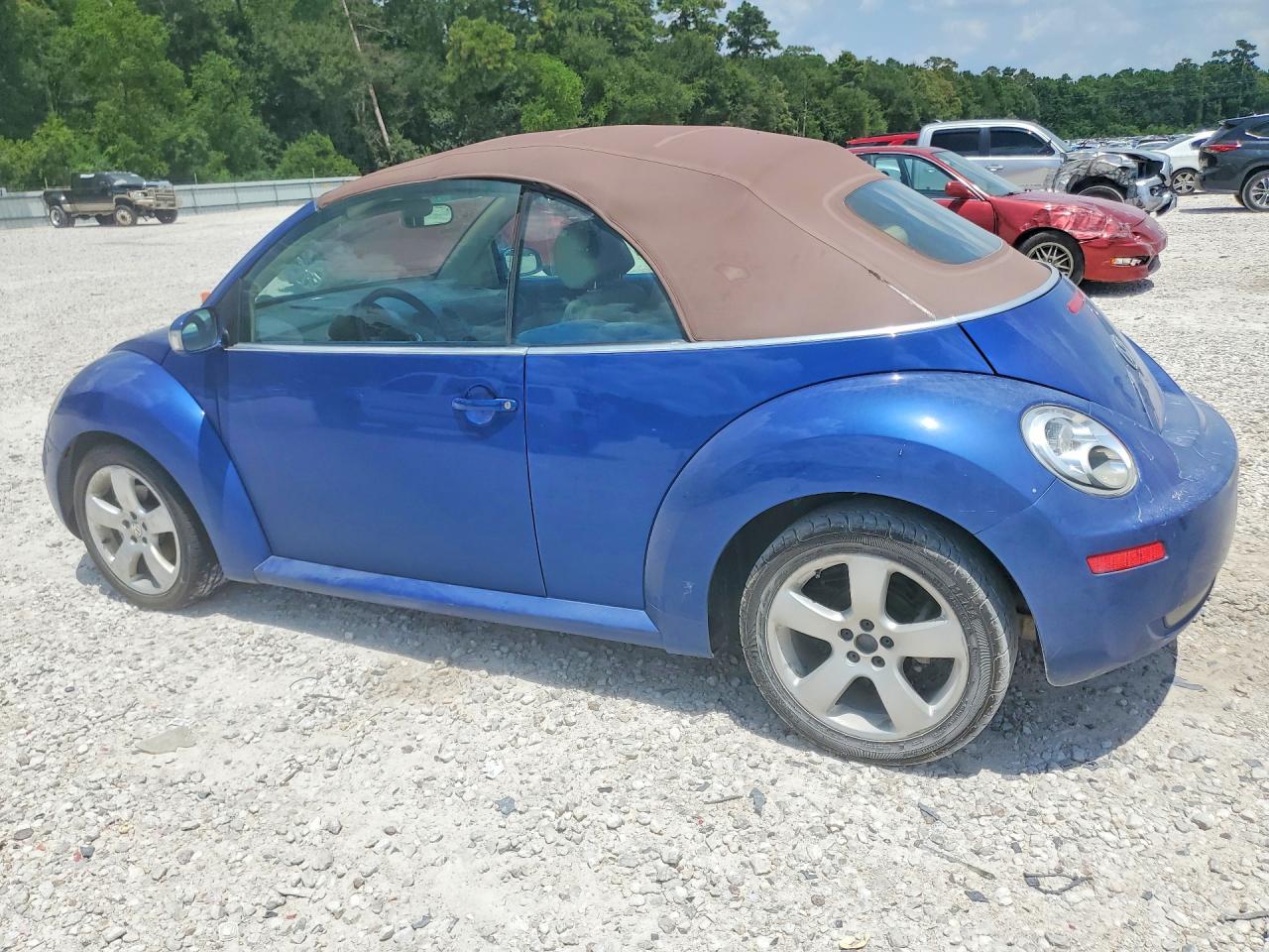 2007 Volkswagen New Beetle Convertible Option Package 2 Blue vin: 3VWSF31Y17M419427