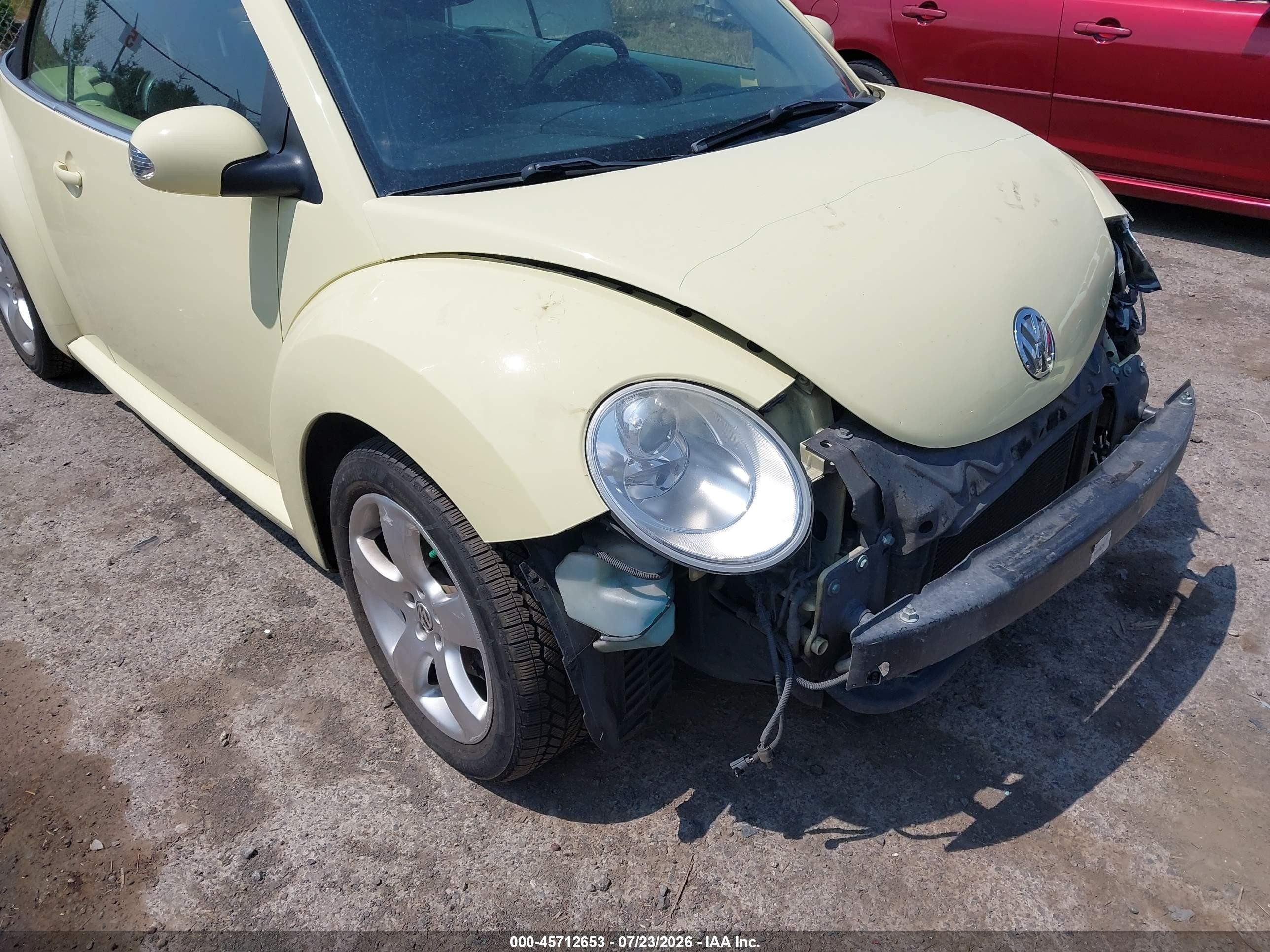 2006 Volkswagen New Beetle 2.5 Зеленый vin: 3VWSF31Y46M330739
