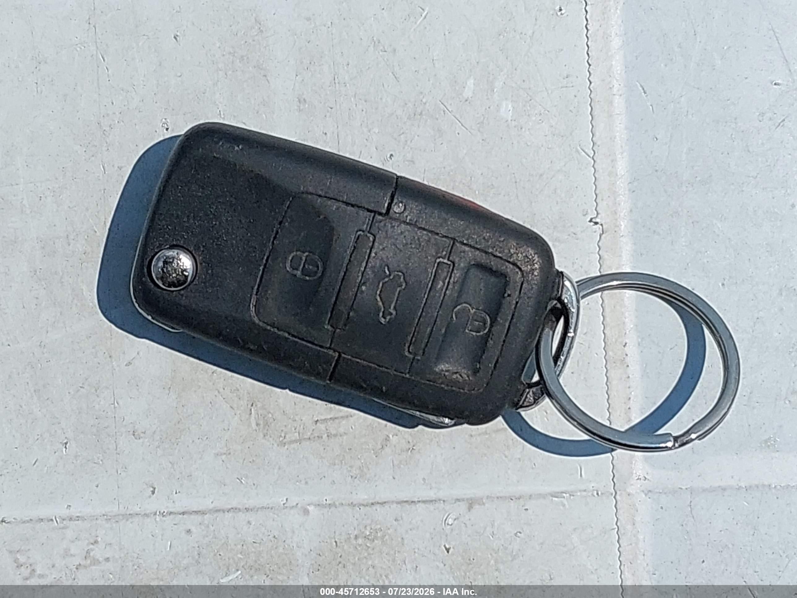 2006 Volkswagen New Beetle 2.5 Зеленый vin: 3VWSF31Y46M330739