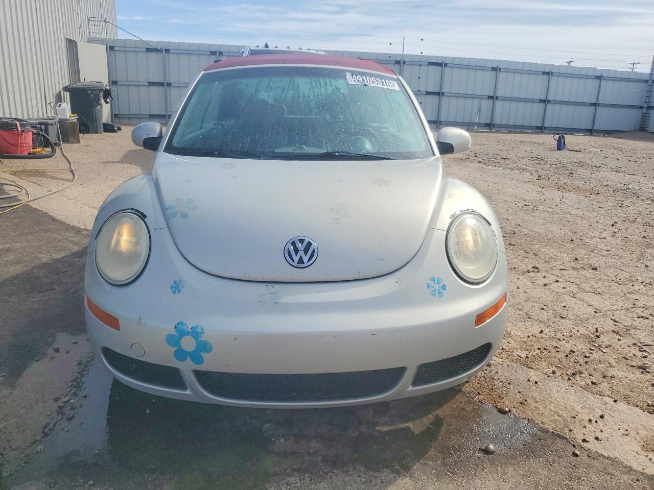 2009 Volkswagen New Beetle Blush Edition Серебряный vin: 3VWSF31Y49M412247