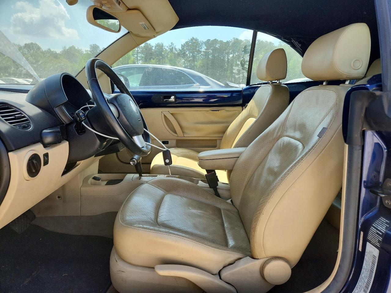 2006 Volkswagen New Beetle Conv Blue vin: 3VWSF31Y66M314557