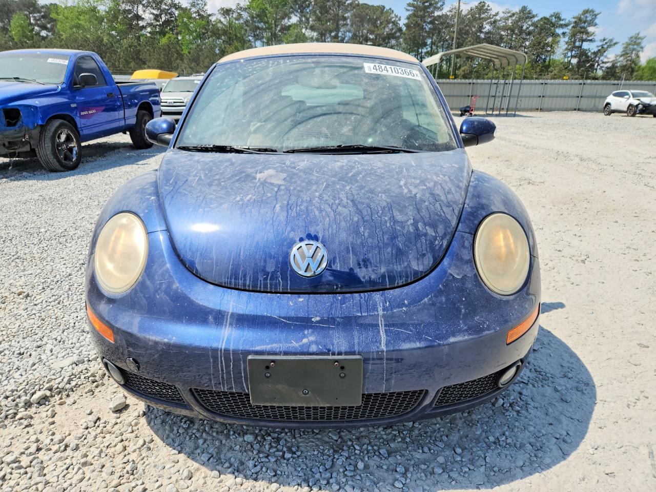 2006 Volkswagen New Beetle Conv Blue vin: 3VWSF31Y66M314557