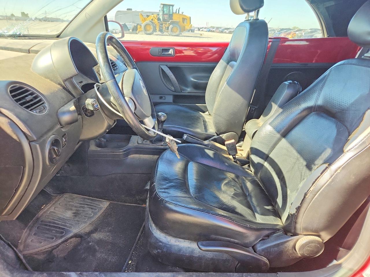 2006 Volkswagen New Beetle Convertible Option Package 2 Красный vin: 3VWSF31Y76M302918