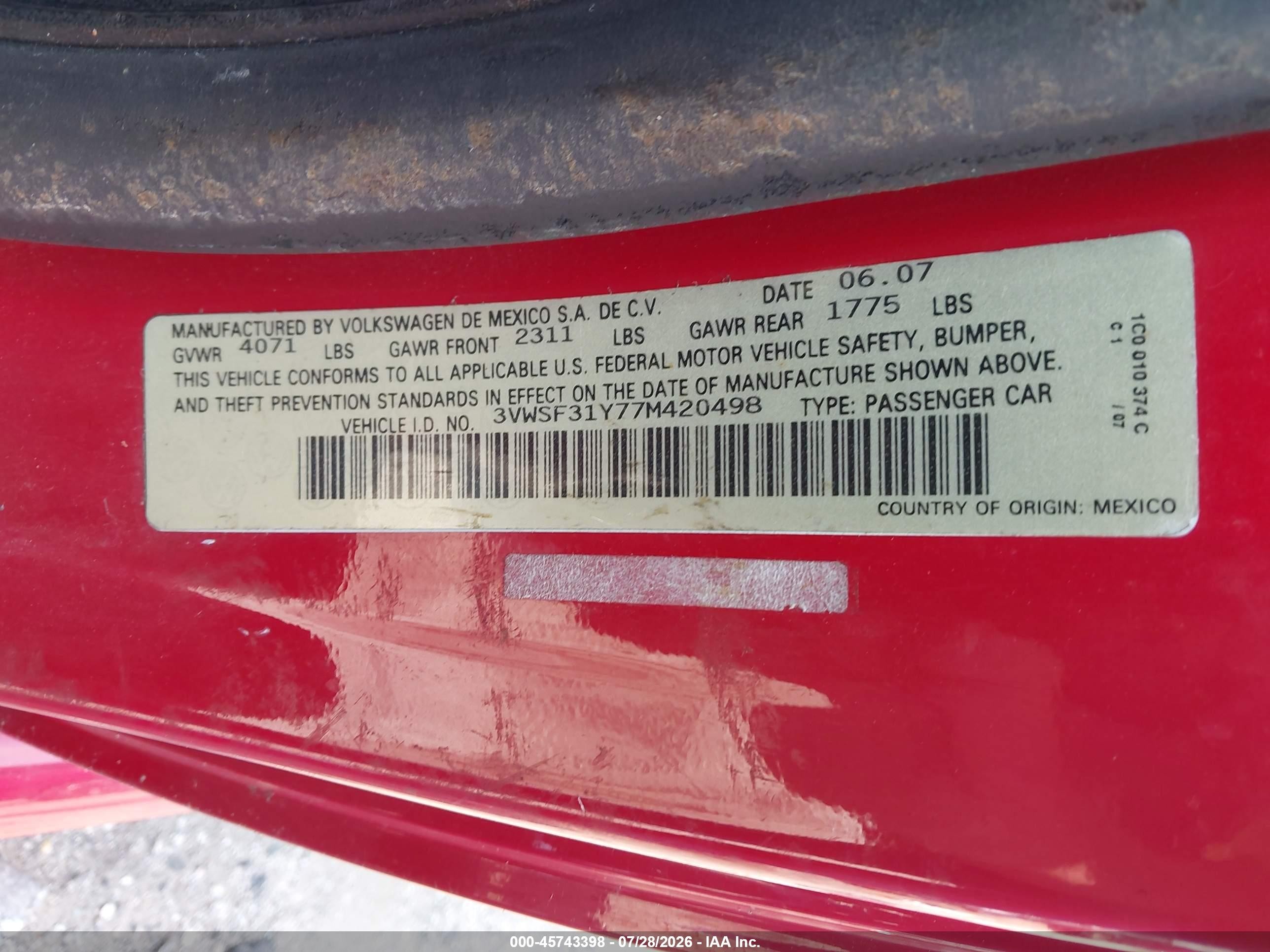 2007 Volkswagen New Beetle 2.5 Red vin: 3VWSF31Y77M420498
