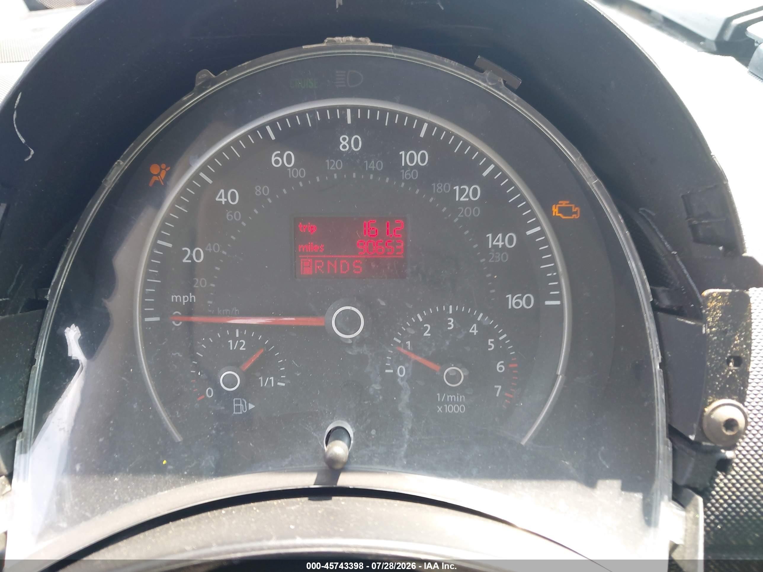 2007 Volkswagen New Beetle 2.5 Red vin: 3VWSF31Y77M420498