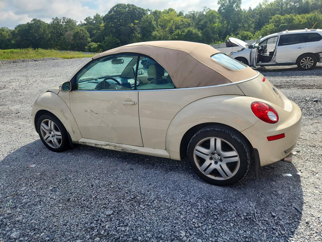 2006 Volkswagen New Beetle Convertible Option Package 2 Yellow vin: 3VWSF31YX6M317526