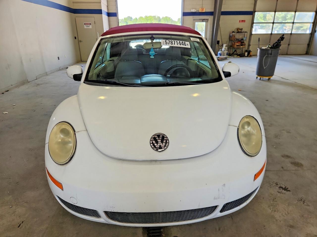 2006 Volkswagen New Beetle Convertible Option Package 2 White vin: 3VWSF31YX6M333144