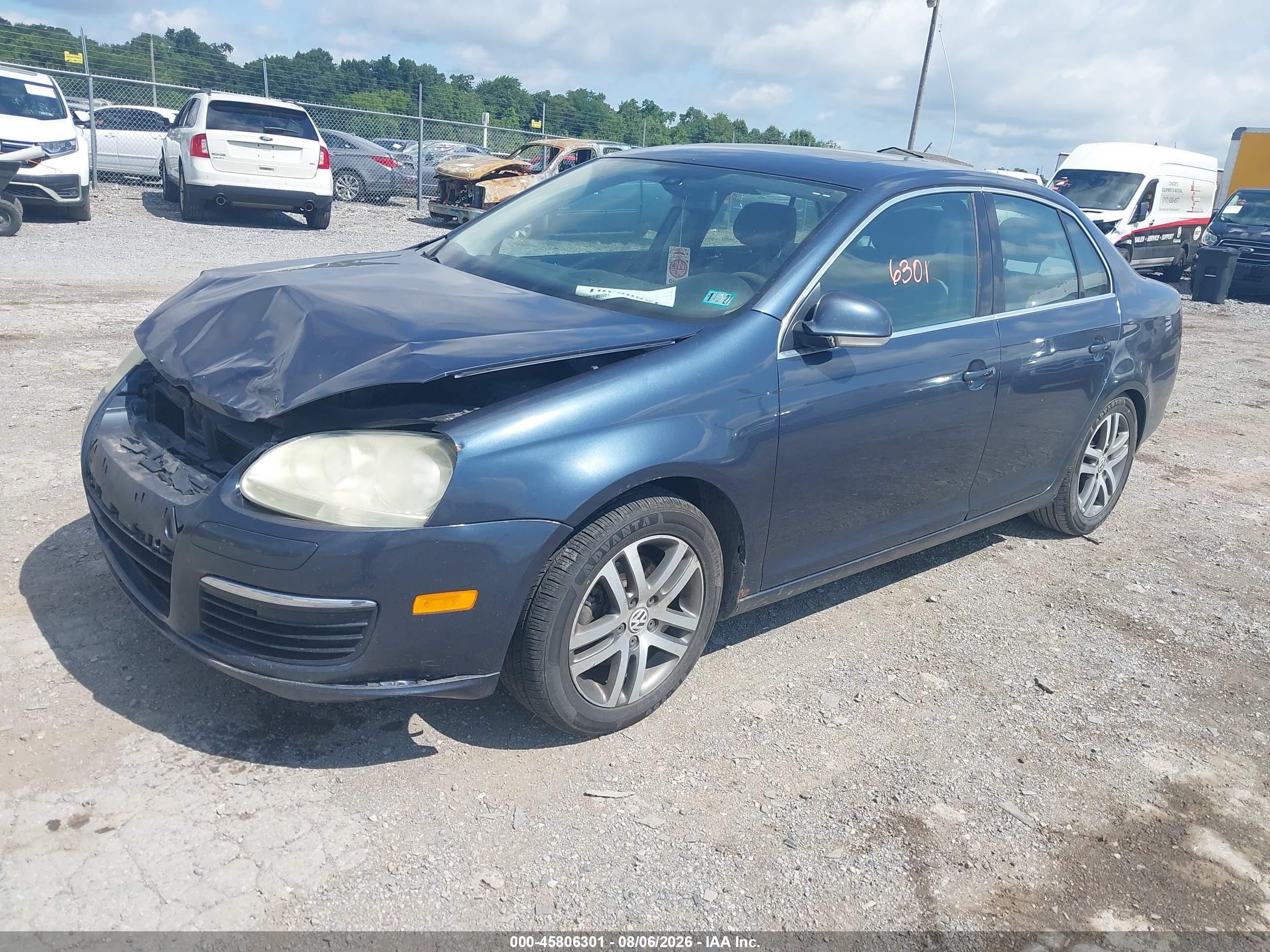 2005 Volkswagen Jetta 2.5 Blue vin: 3VWSF71K35M611657