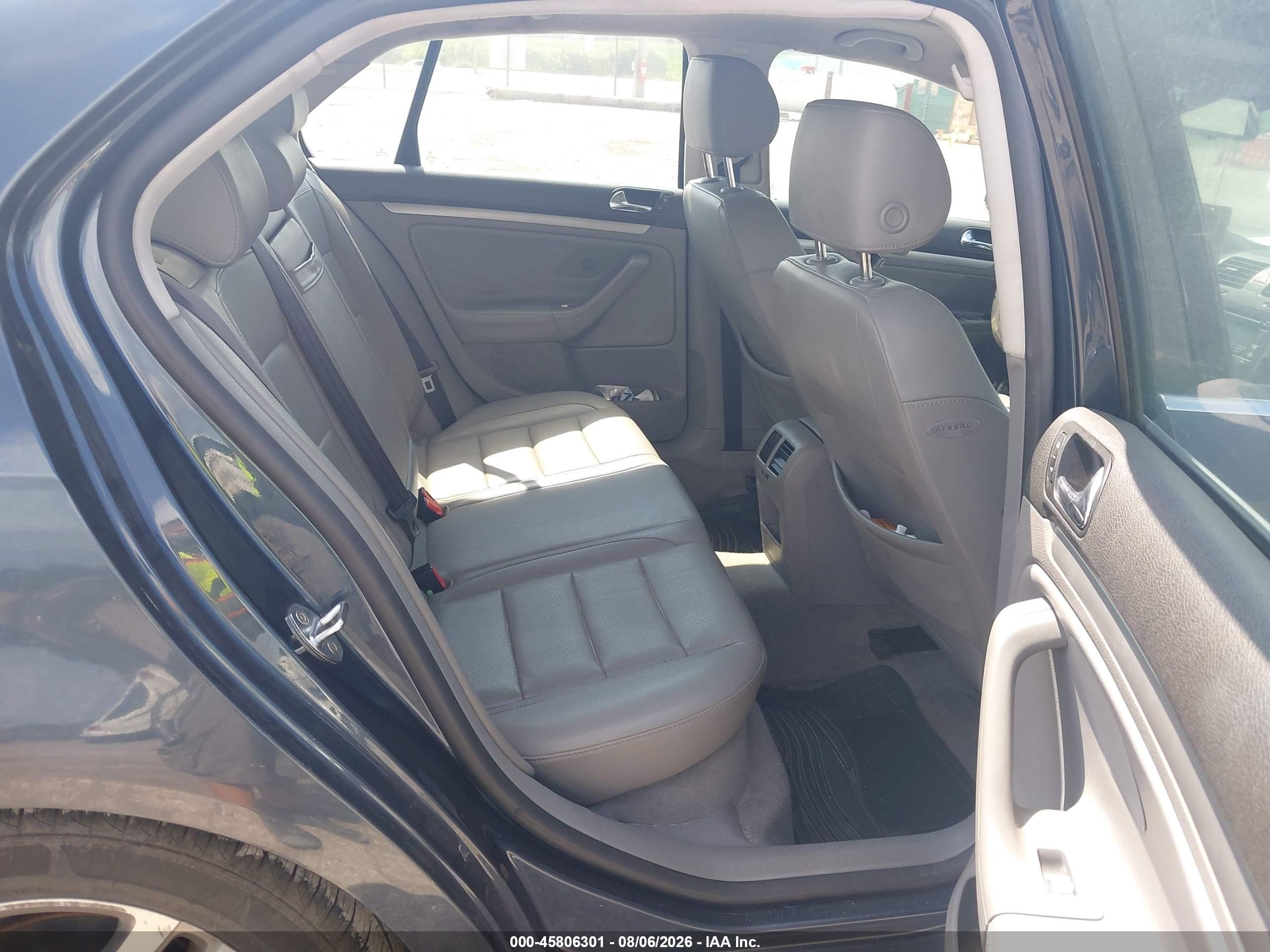 2005 Volkswagen Jetta 2.5 Blue vin: 3VWSF71K35M611657