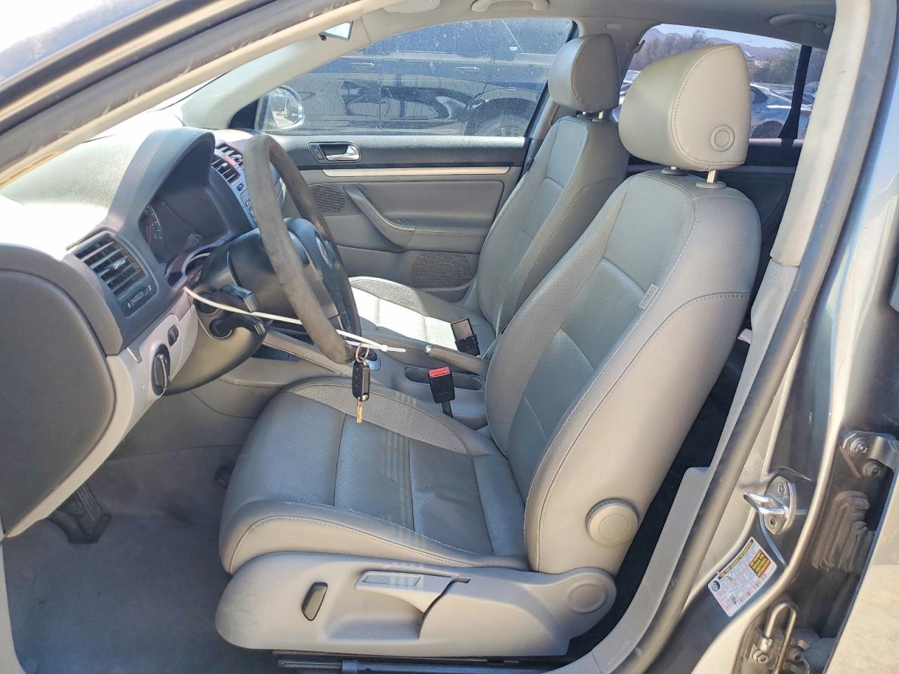 2006 Volkswagen Jetta 2.5 Option Package 1 Gray vin: 3VWSF71K36M738491