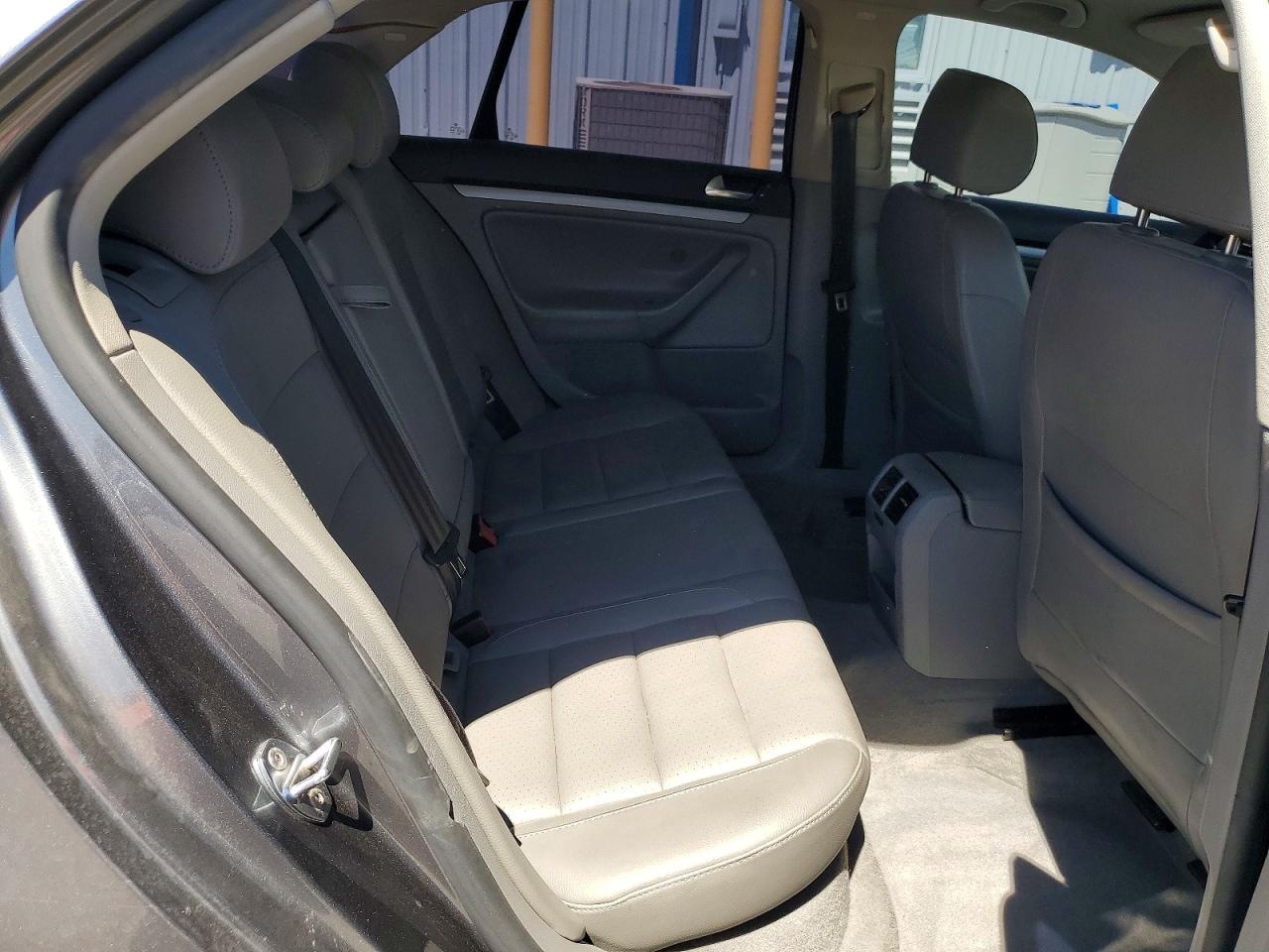 2006 Volkswagen Jetta 2.5 Option Package 1 Gray vin: 3VWSF71K36M738491