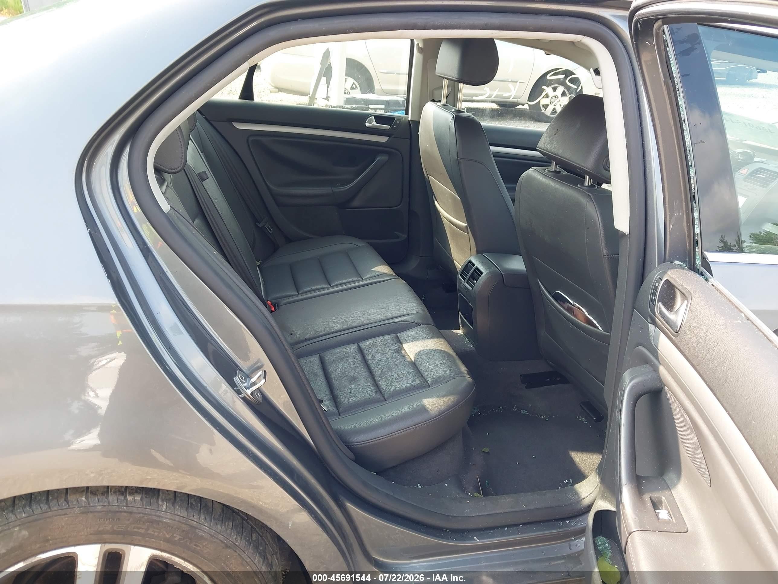 2006 Volkswagen Jetta 2.5 Gray vin: 3VWSF71K46M728584